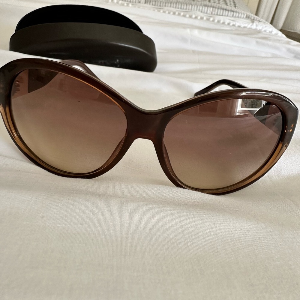 Michael kors sunglasses used worn once perfect new condition